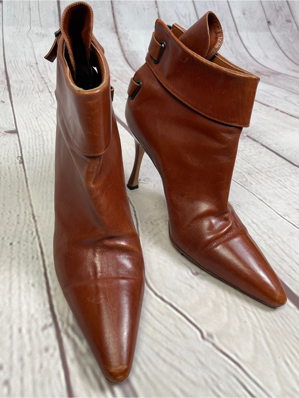 MANOLO BLAHNIK authentic brown leather pointed-toe stiletto ankle boots, sz 38.5 - Picture 4 of 12